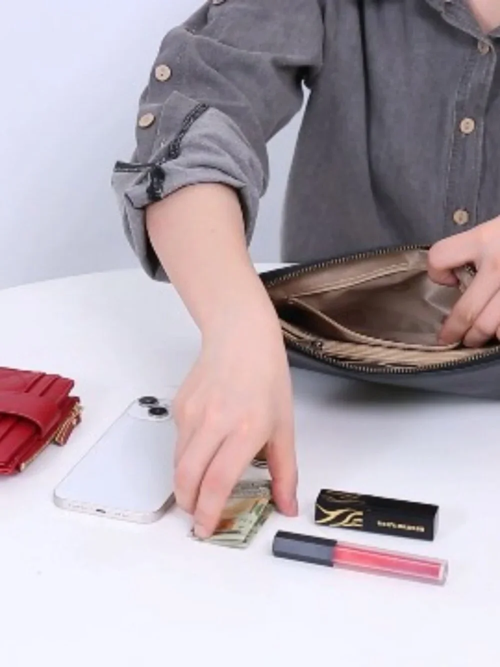 Crossbody Bag for Women RFID Blocking Leather Handbag with Wristlet Strap